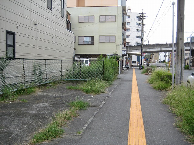 繁華街の土地の売却